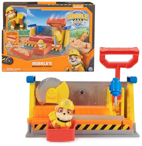 Rubble & Crew - Werkstatt Spielset mit 2 Werkzeug-Aufsätzen, 1 Rubble Hundefigur, 85g Kinetic Sand Build-it Sand und 1 Sandform, Spielzeug geeignet für Kinder ab 3 Jahren