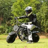 Dirt Bike 105CC 4-Takt benzinbetriebenes Off Road Kinder Pit Bike mit 4 Arten von DIY-Aufklebern, Automatikgetriebe und Seilzugstarter Pocket Bike ab 13 Jahren Teenager Erwachsener Geschenk (Schwarz)