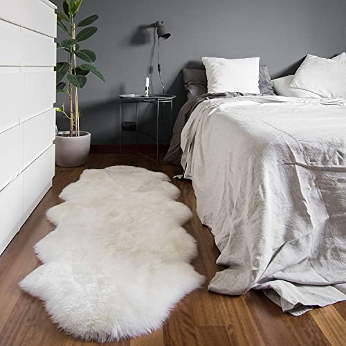 HLZDH Faux Lammfell Schaffell Teppich Kunstfell Dekofell in Super weich Lammfellimitat Teppich Longhair Fell Optik Nachahmung Wolle Bettvorleger Sofa Matte (60 x 160 cm, Weiß)