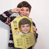 Fussball Geschenke Jungen - Fussballkarte aus Holz mit Foto, Namen und vielem mehr - Fußball Geschenke, Geschenke Jungen 10 Jahre, Fußball Mitgebsel, Fussball Geschenk, Geschenk Junge 12 Jahre, Gold